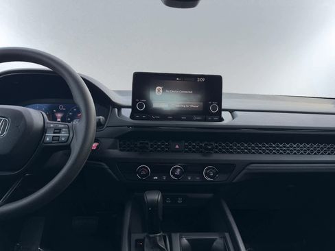 Used 2023 Honda Accord LX image 14