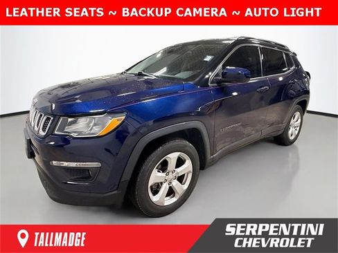 Used 2018 Jeep Compass Latitude w/ Popular Equipment Group image 1
