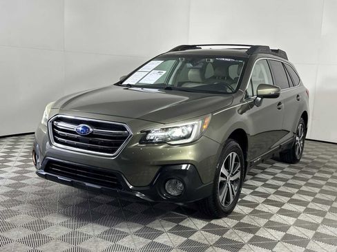 Used 2018 Subaru Outback 2.5i Limited image 7