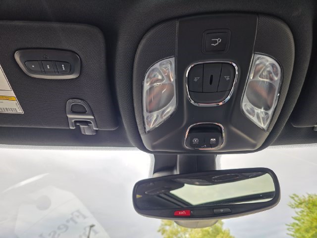 Certified 2023 Jeep Compass Limited w/ Elite Group AWD/4WD image 38