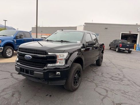 Used 2018 Ford F150 Lariat w/ Equipment Group 502A Luxury AWD/4WD image 12