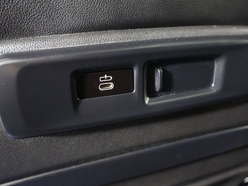 Used 2022 BMW X5 xDrive40i image 64