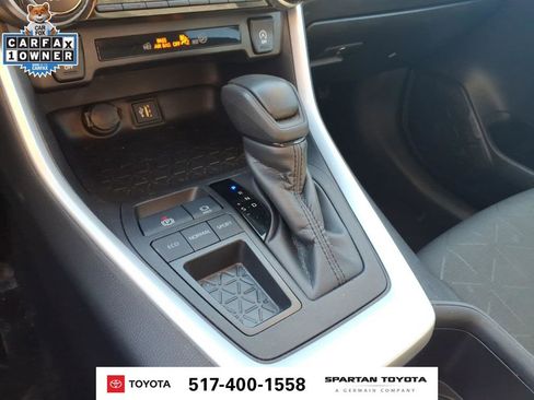 Used 2024 Toyota RAV4 XLE FWD image 23