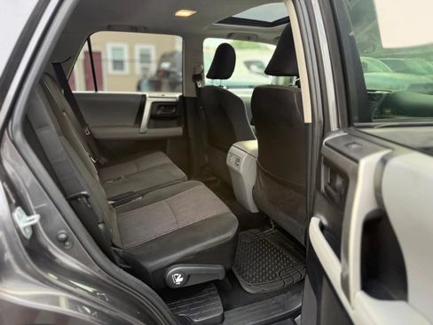 Used 2011 Toyota 4Runner SR5 AWD/4WD image 12