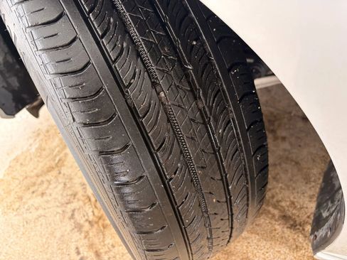 Used 2022 Nissan Altima 2.5 SV w/ SV Premium Package image 31