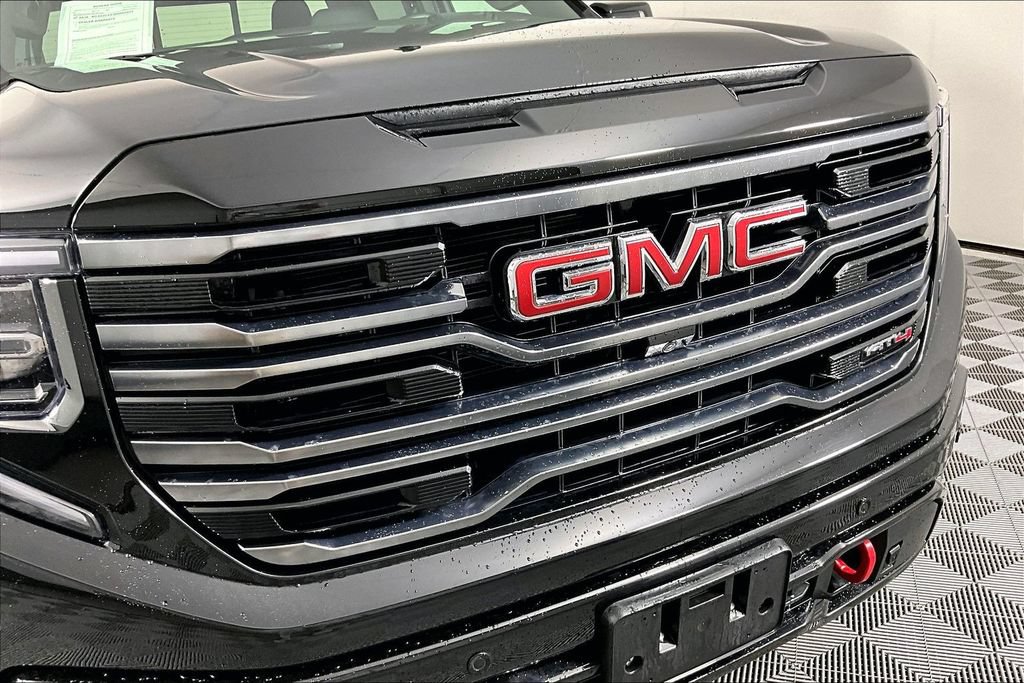 Used 2026 GMC Sierra 1500 AT4 w/ AT4 Premium Package AWD/4WD image 31