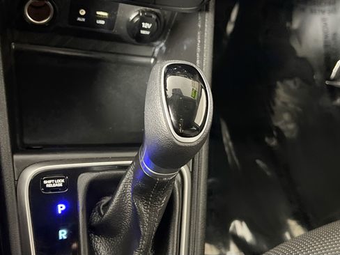 Used 2019 Hyundai Accent SE FWD image 23