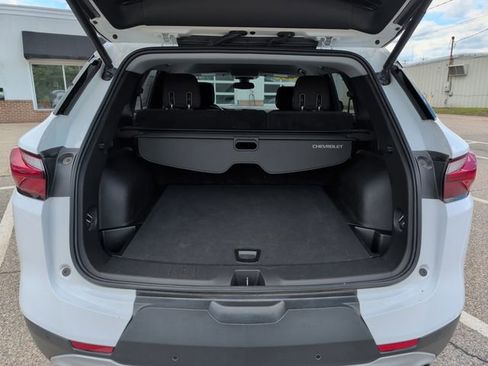 Used 2021 Chevrolet Blazer LT FWD image 29