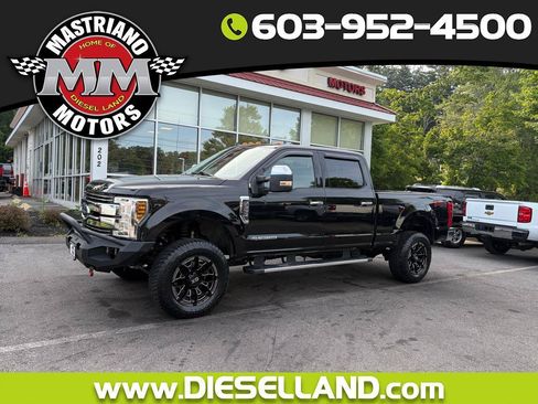 Used 2019 Ford F350 Lariat w/ Lariat Ultimate Package AWD/4WD image 1