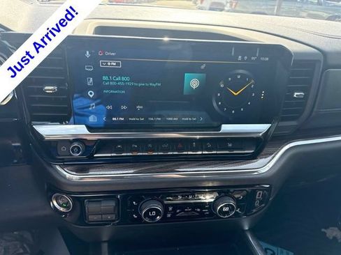 Used 2023 Chevrolet Silverado 1500 RST w/ Convenience Package II AWD/4WD image 11