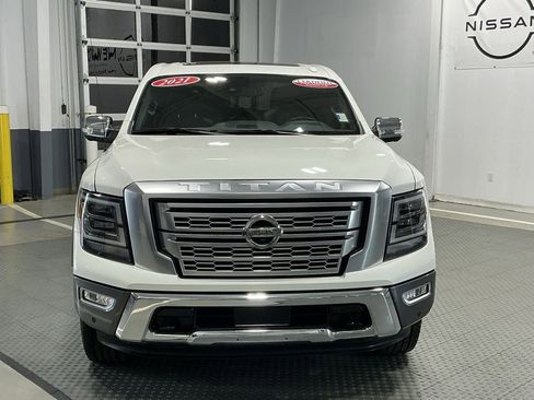 Used 2021 Nissan Titan Platinum Reserve w/ Moonroof Package image 43