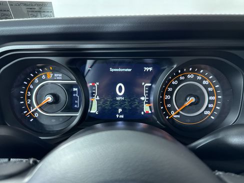 New 2025 Jeep Gladiator Sport image 8