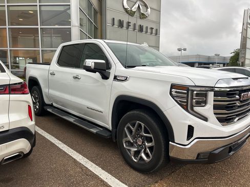 Used 2023 GMC Sierra 1500 SLT RWD image 6