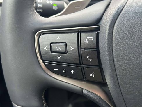 Certified 2021 Lexus ES 350 w/ Premium Package image 22