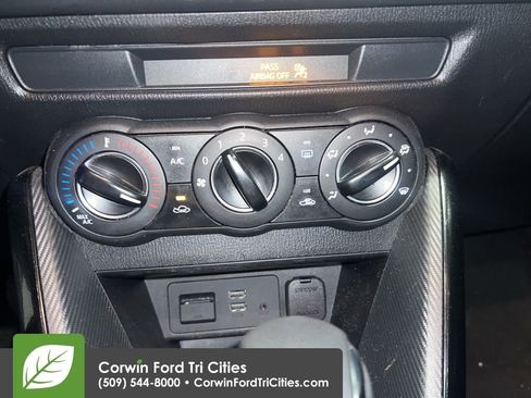 Used 2018 Toyota Yaris iA image 13