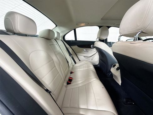 Used 2021 Mercedes-Benz C 300 Sedan image 41