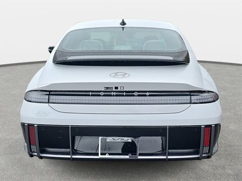 New 2025 Hyundai Ioniq 6 Limited image 6