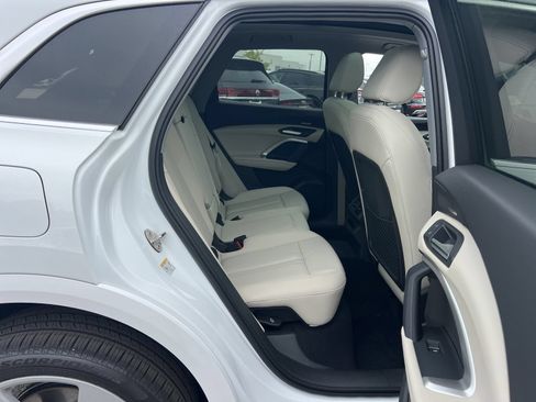 New 2026 Audi Q5 Premium Plus AWD/4WD image 30