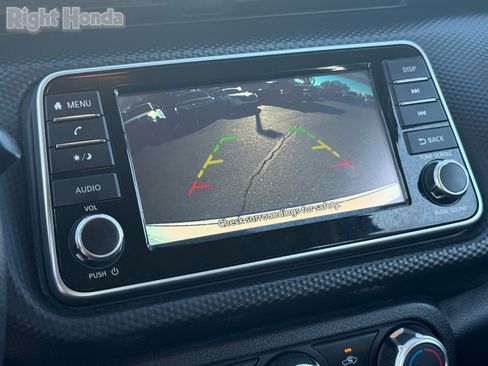 Used 2024 Nissan Kicks S image 21