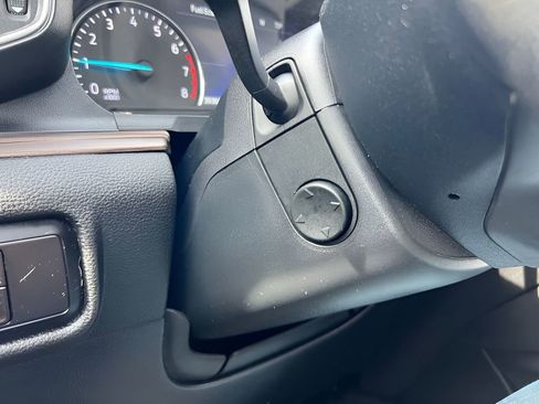 Used 2023 Ford Explorer Limited w/ Equipment Group 301A image 34