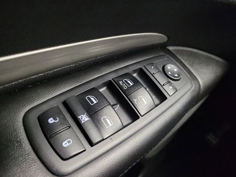 Used 2018 Dodge Durango SXT w/ Quick Order Package 2BB AWD/4WD image 27