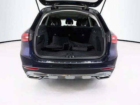 Used 2023 Mercedes-Benz GLC 300 4MATIC w/ Exclusive Trim Package image 26