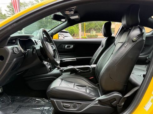 Used 2018 Ford Mustang Premium w/ Ecoboost Performance Package RWD image 25