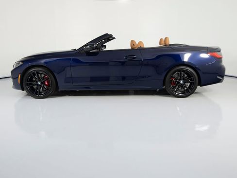 Used 2024 BMW 440i xDrive Convertible w/ Premium Package image 2