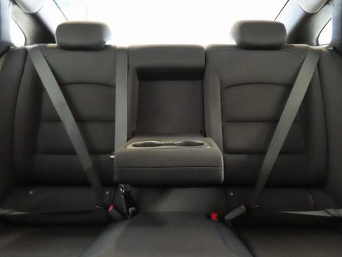 Used 2023 Chevrolet Malibu LT image 25