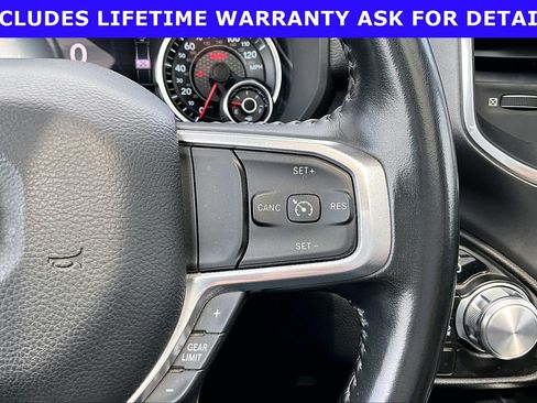 Used 2022 RAM 1500 Laramie AWD/4WD image 16