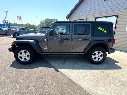 Used 2021 Jeep Wrangler Unlimited Sport image 8