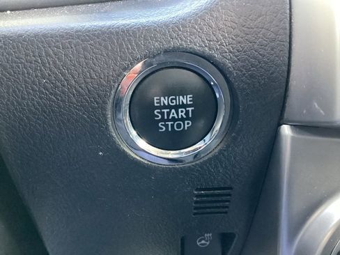 Used 2024 Toyota 4Runner SR5 Premium image 24