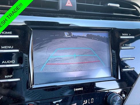 Used 2020 Toyota Camry LE FWD image 14