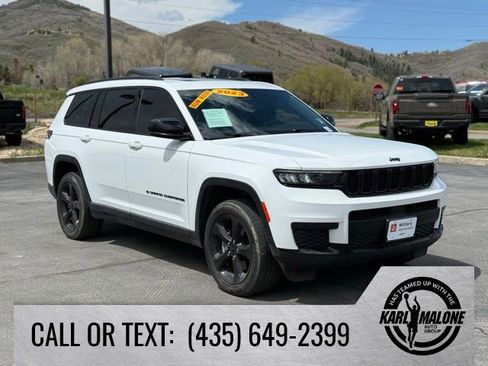 Used 2023 Jeep Grand Cherokee L Laredo AWD/4WD image 7