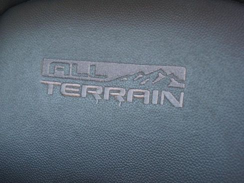 Used 2020 GMC Canyon All Terrain w/ All Terrain X Package AWD/4WD image 29