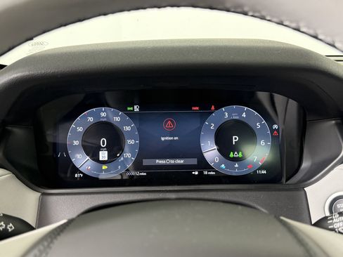 Used 2026 Land Rover Range Rover Velar S AWD/4WD image 19