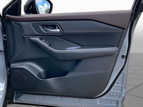 Certified 2023 Nissan Rogue SV w/ SV Premium B Package FWD image 22
