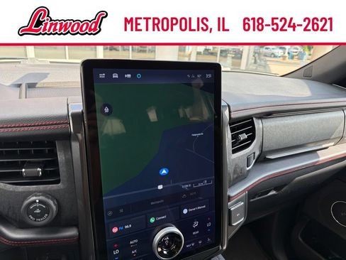 Used 2024 Ford Expedition Limited AWD/4WD image 43