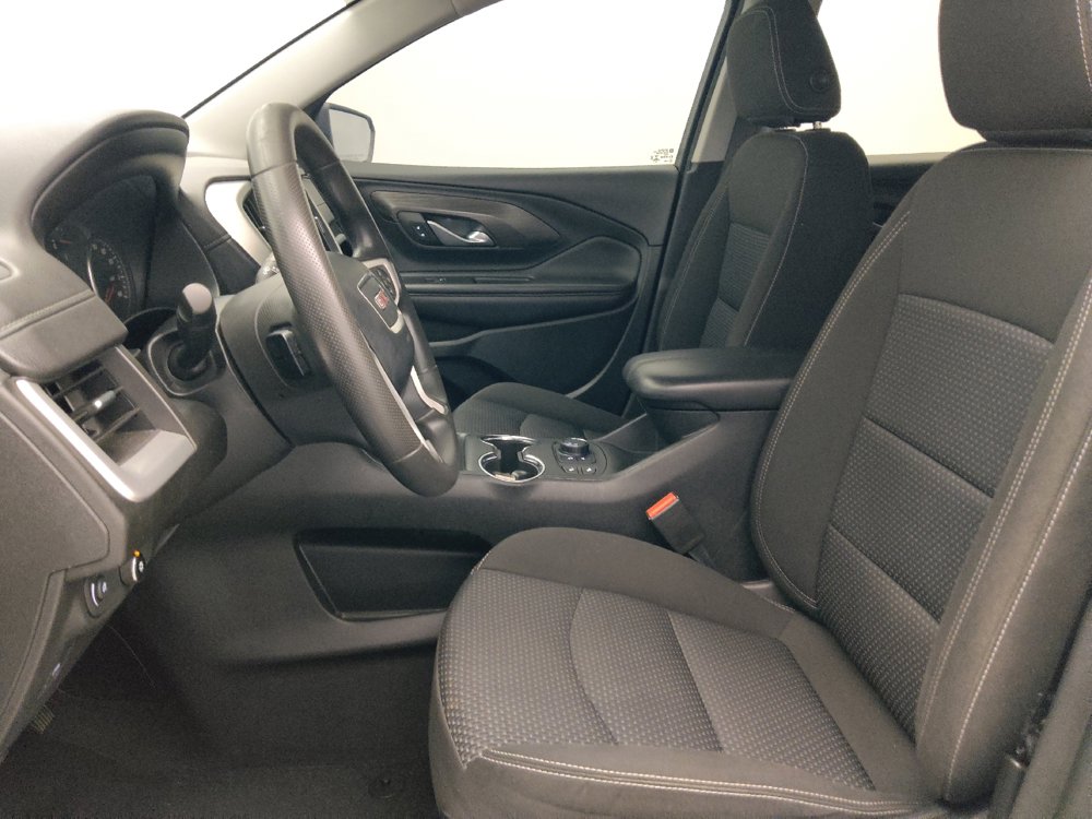 Used 2023 GMC Terrain SLE w/ Driver Convenience Package FWD image 17