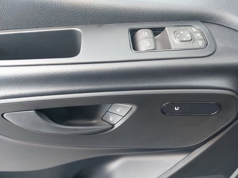 New 2025 Mercedes-Benz Sprinter 2500 image 25