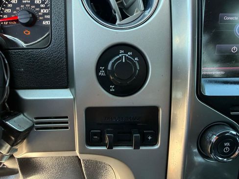 Used 2013 Ford F150 FX4 w/ Luxury Equipment Group AWD/4WD image 24