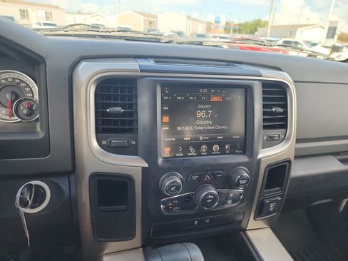 Used 2013 RAM 1500 Big Horn RWD image 24