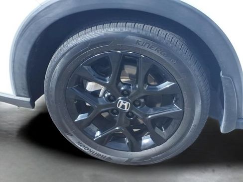 Used 2023 Honda HR-V Sport image 17