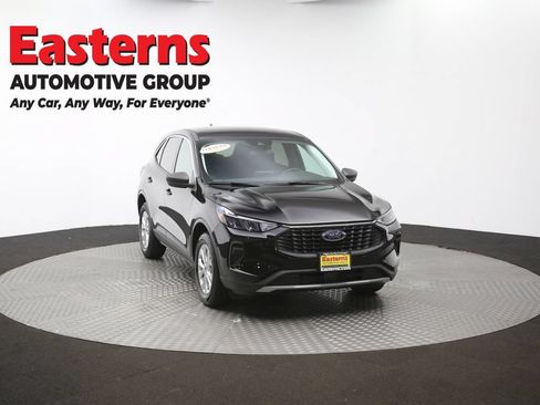 Used 2023 Ford Escape Active AWD/4WD image 50