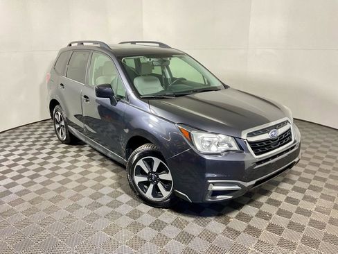 Used 2018 Subaru Forester 2.5i Premium image 4