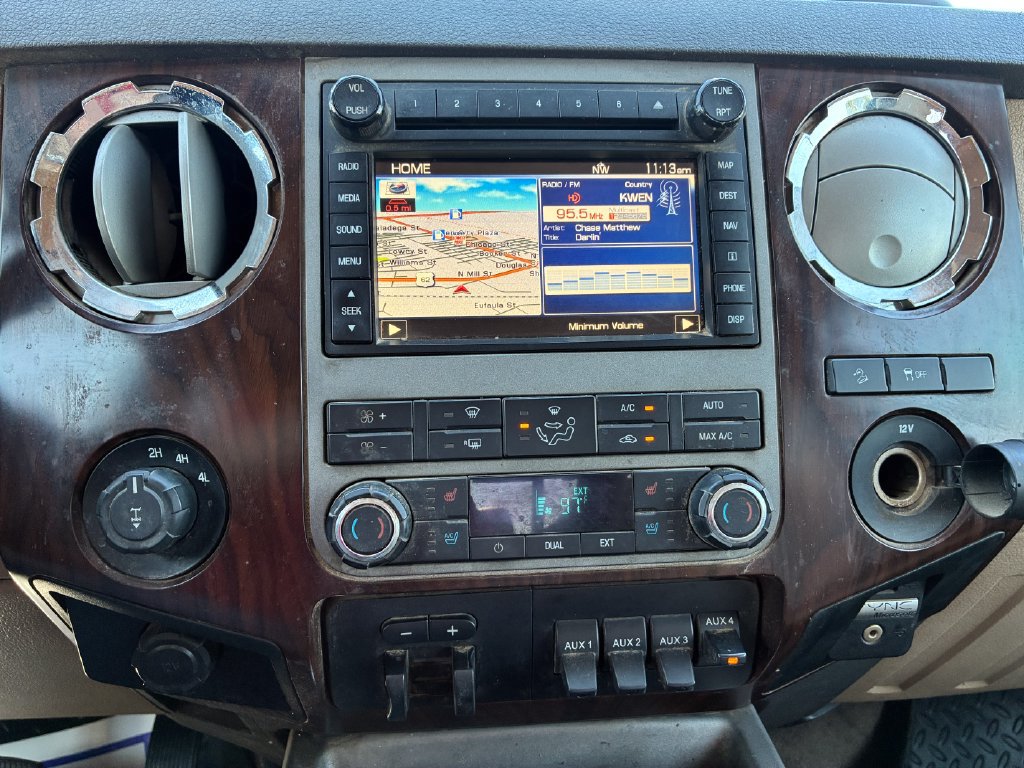 Used 2012 Ford F250 Lariat w/ Lariat Ultimate Pkg AWD/4WD image 22