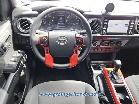 Used 2023 Toyota Tacoma SR AWD/4WD image 12