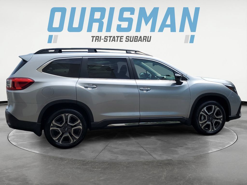 Certified 2026 Subaru Ascent Limited AWD/4WD image 7