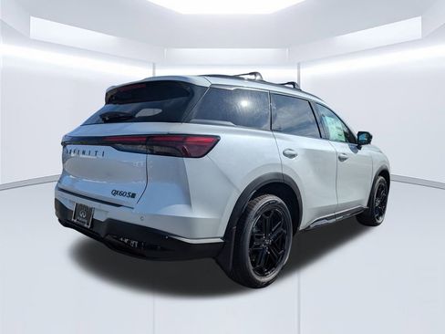 New 2026 INFINITI QX60 Sport w/ Dark Cargo Package image 4