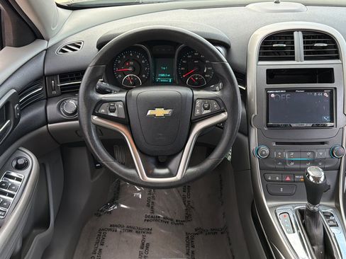 Used 2013 Chevrolet Malibu LS w/ Protection Package FWD image 13